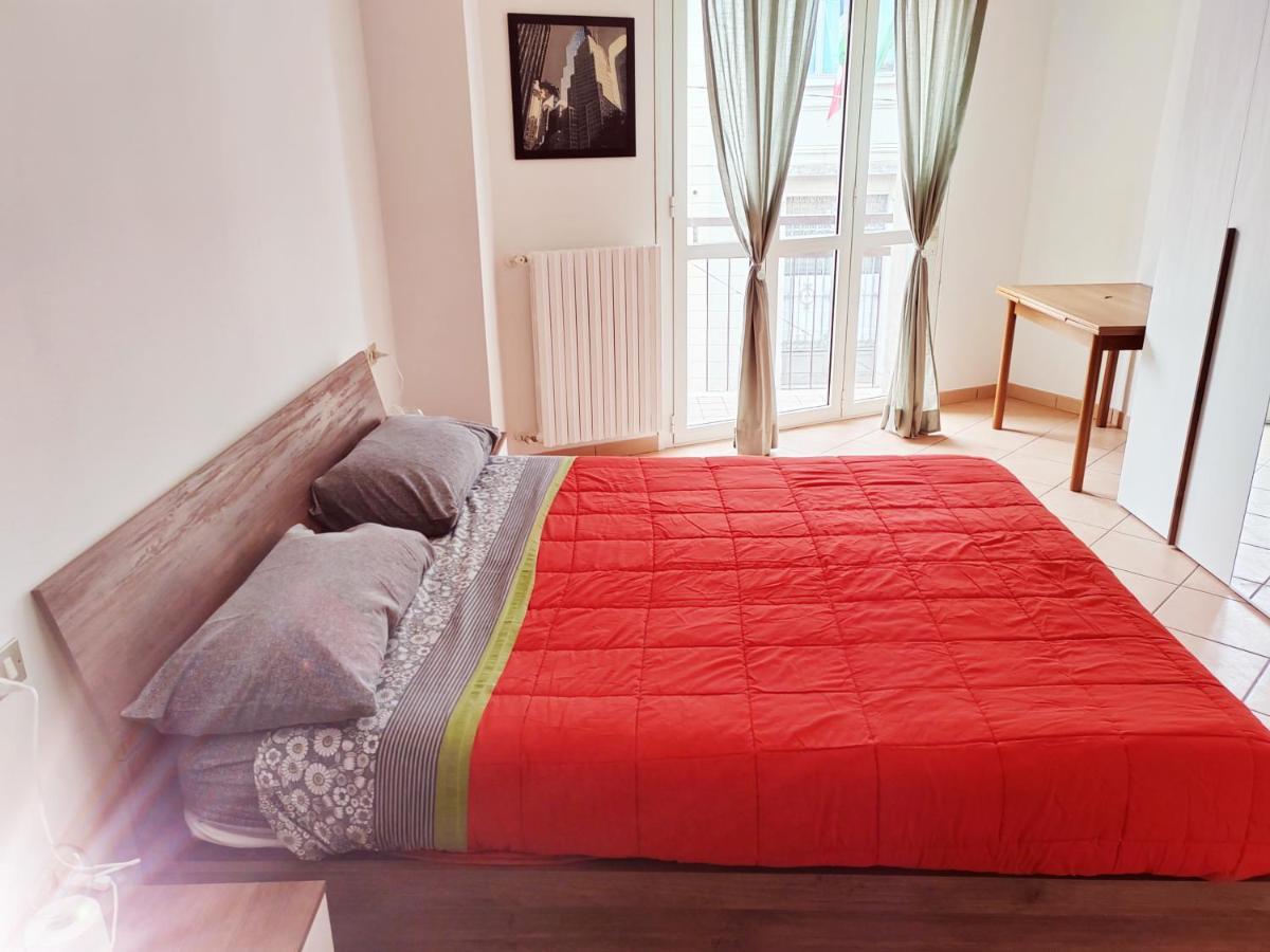 Ieo -Humanitas - Sunny House - Comodissimo Locate di Triulzi Exteriör bild